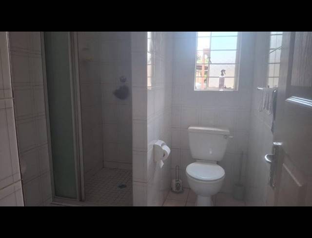 3 BEDROOM APARTMENT FOR SALE IN PRIMROSE